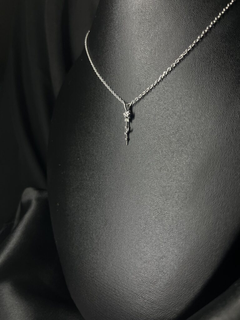 the-enchanted-silver-rose-stem-pendant-necklace