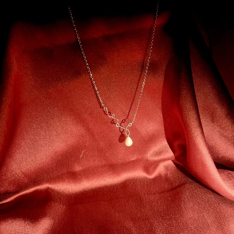 The Luminous Wave Pearl Pendant in Sterling Silver